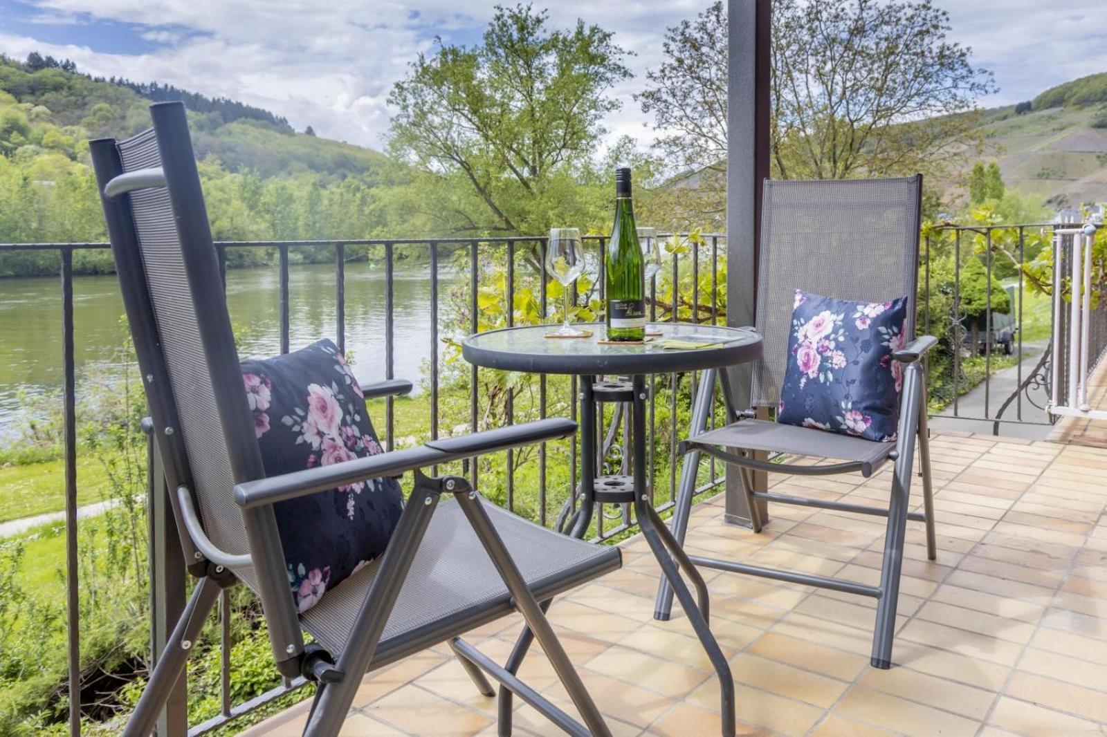 Ferienhaus Moselherz Merl Екстер'єр фото
